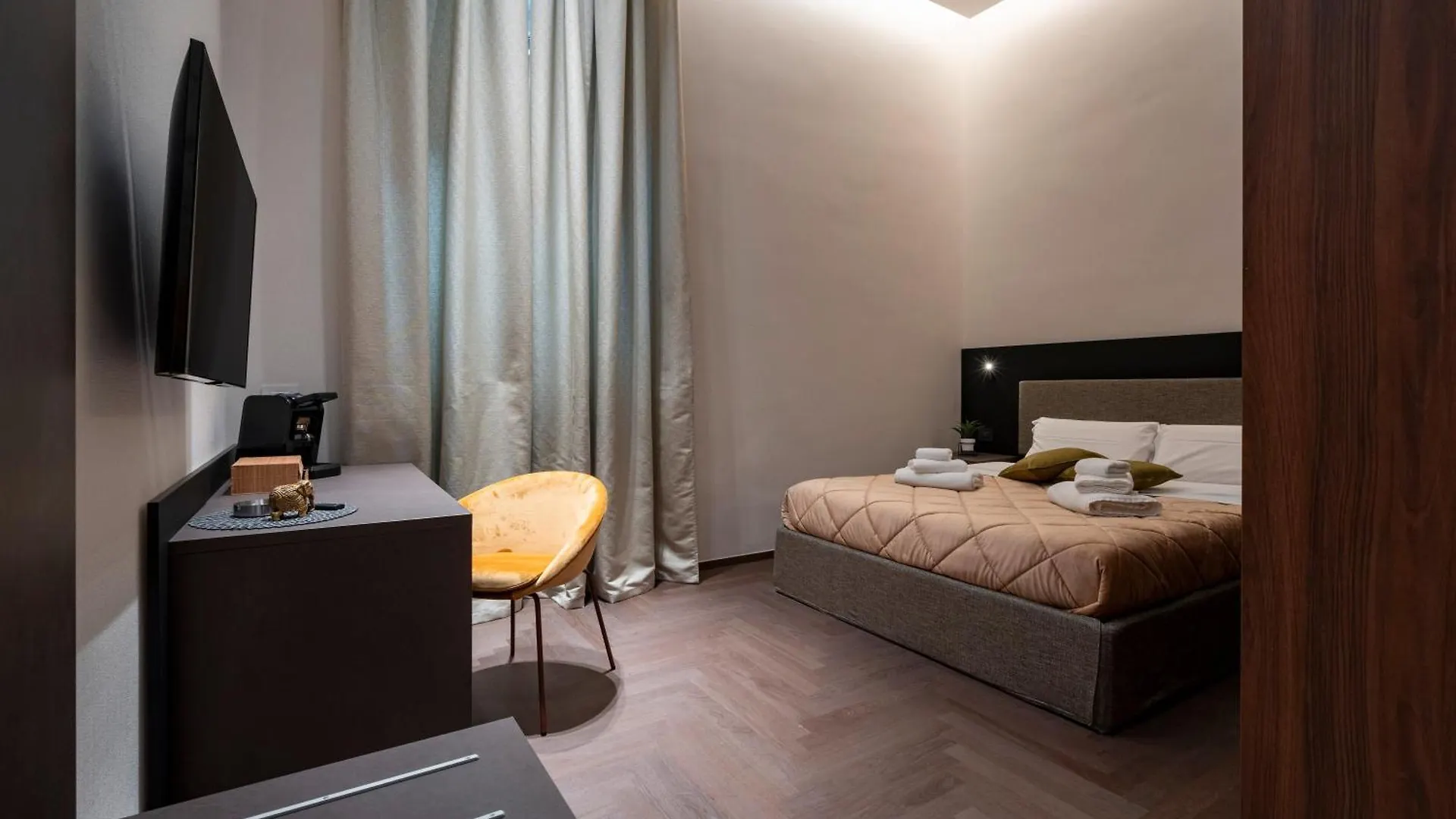 Aparthotel 4 Season Cognetti Bari Włochy